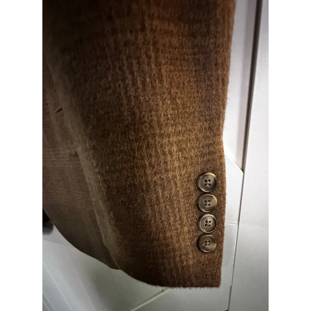 Jos A Bank 100% Camel Hair Tan Check Blazer Traveler's Collection Sport Coat 42R